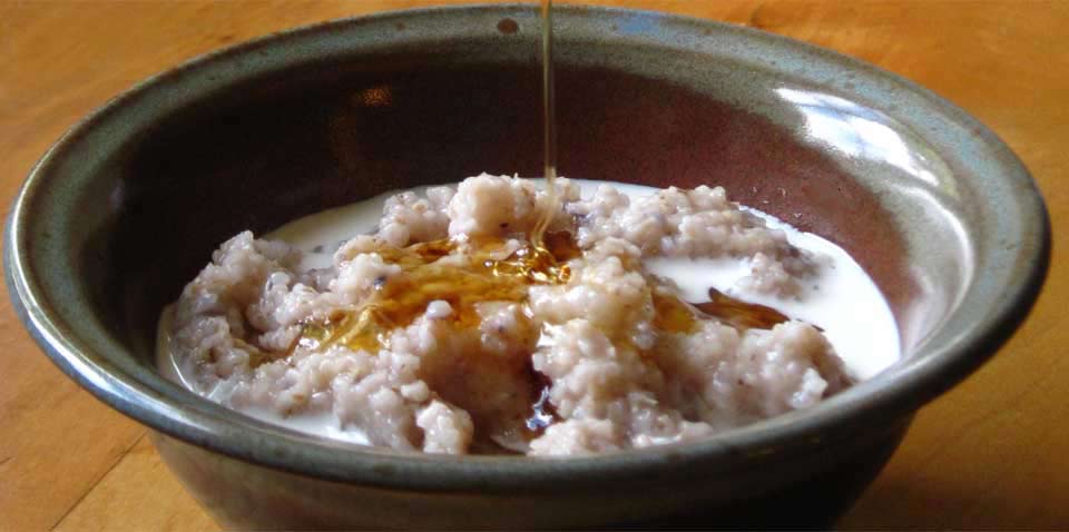 image of bowl of porridge cereal